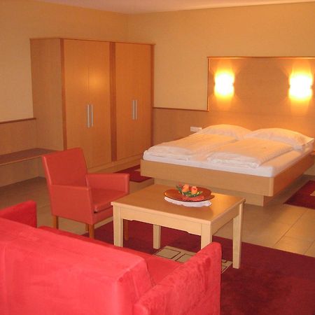 Hotel Cafe Lorenz Хоэнемс Экстерьер фото