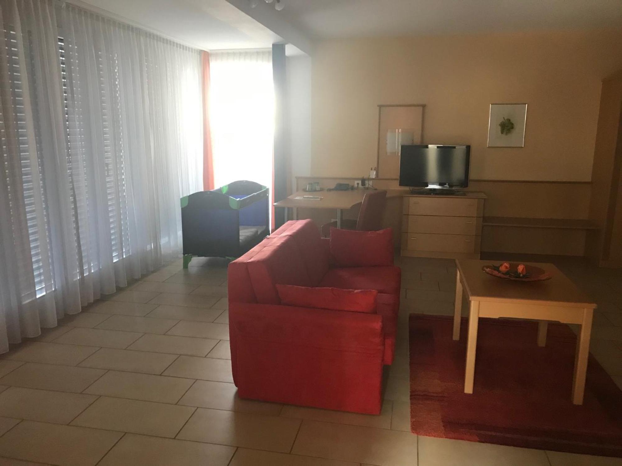 Hotel Cafe Lorenz Хоэнемс Экстерьер фото